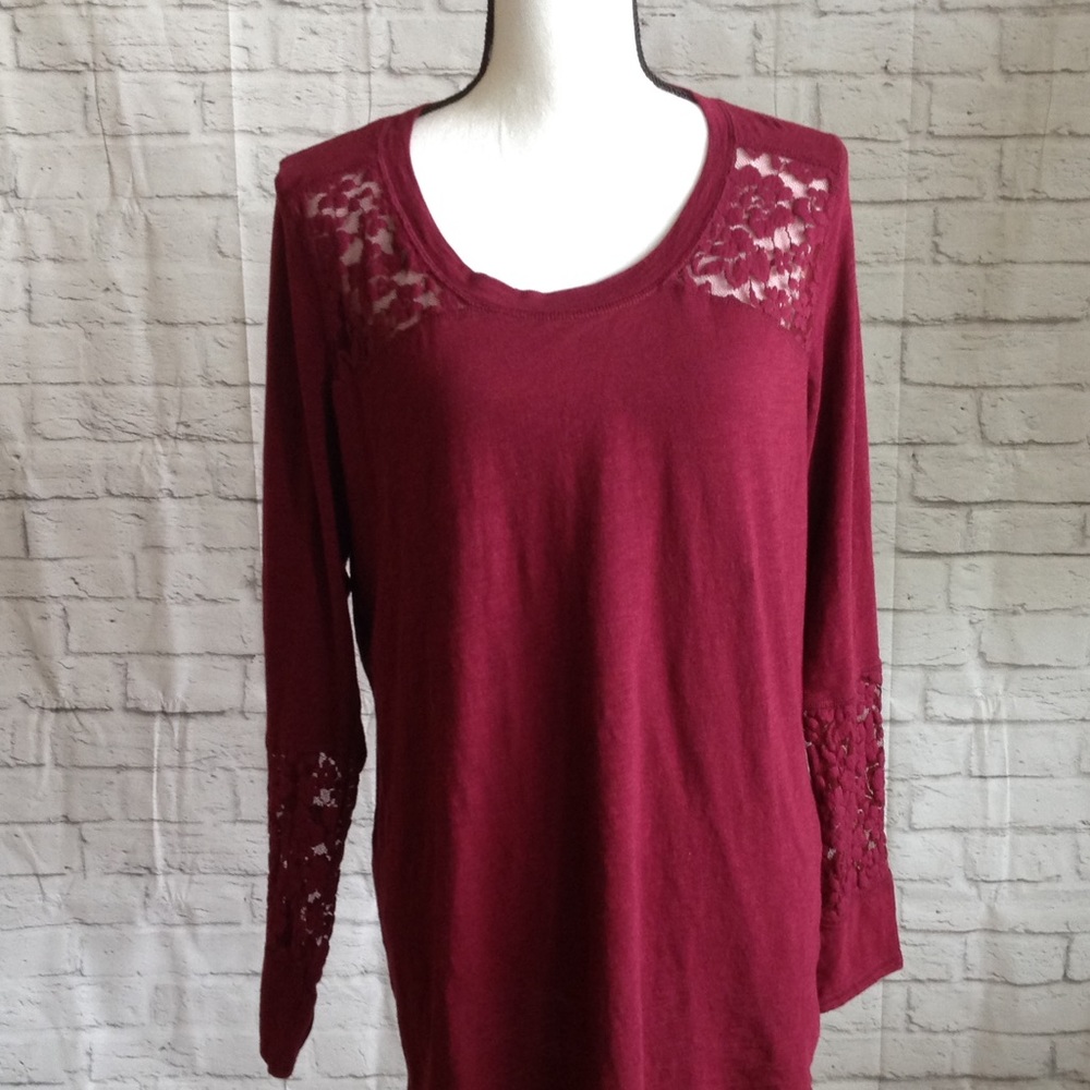 🍁 Maurices Burgundy Long Sleeve Top Lace Accent